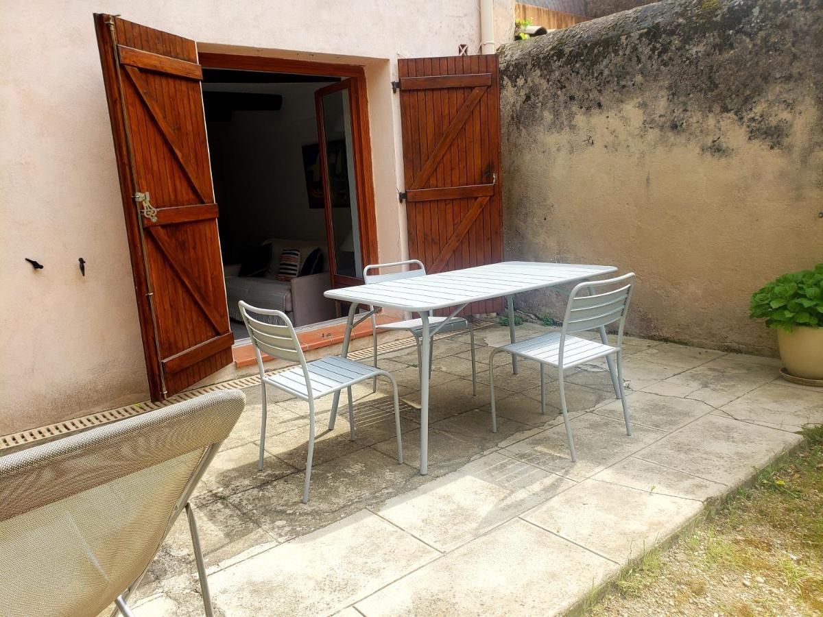 Appartement Au Coeur De Cassis Avec Jardin Buitenkant foto