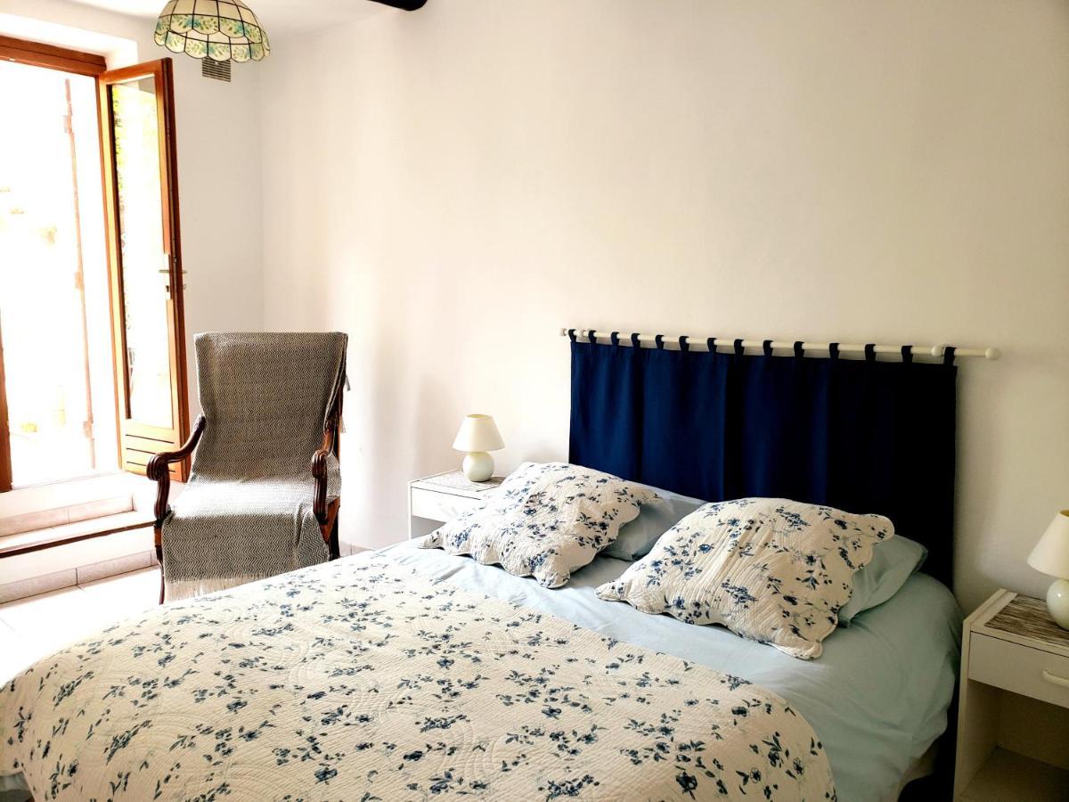 Appartement Au Coeur De Cassis Avec Jardin Buitenkant foto